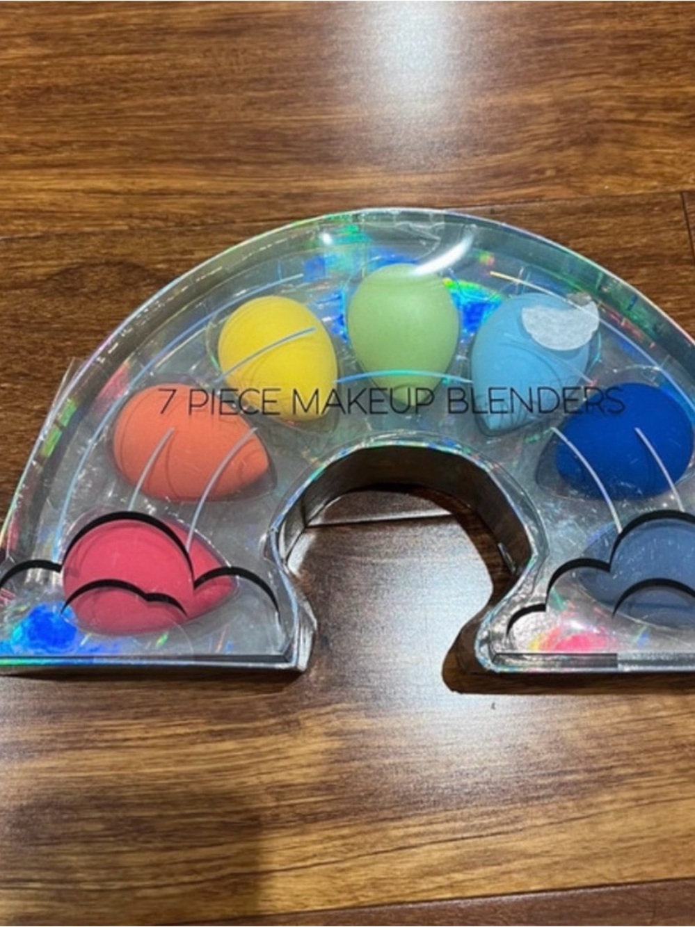 7-Piece Rainbow Makeup Sponge Blender Set - Multicolor